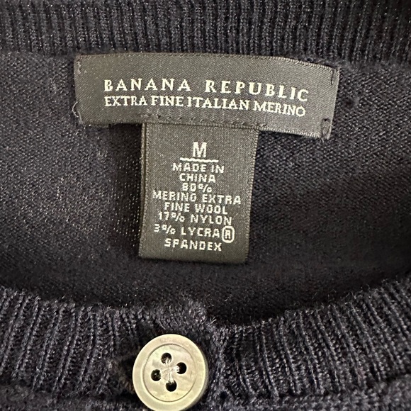 Banana Republic Navy Blue Extra Fine Italian Merino Wool Cardigan Sweater Medium - Picture 9 of 13